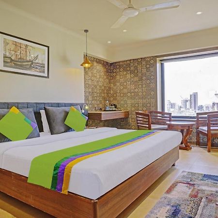 Hotel Treebo Olive Nest Bombay Esterno foto
