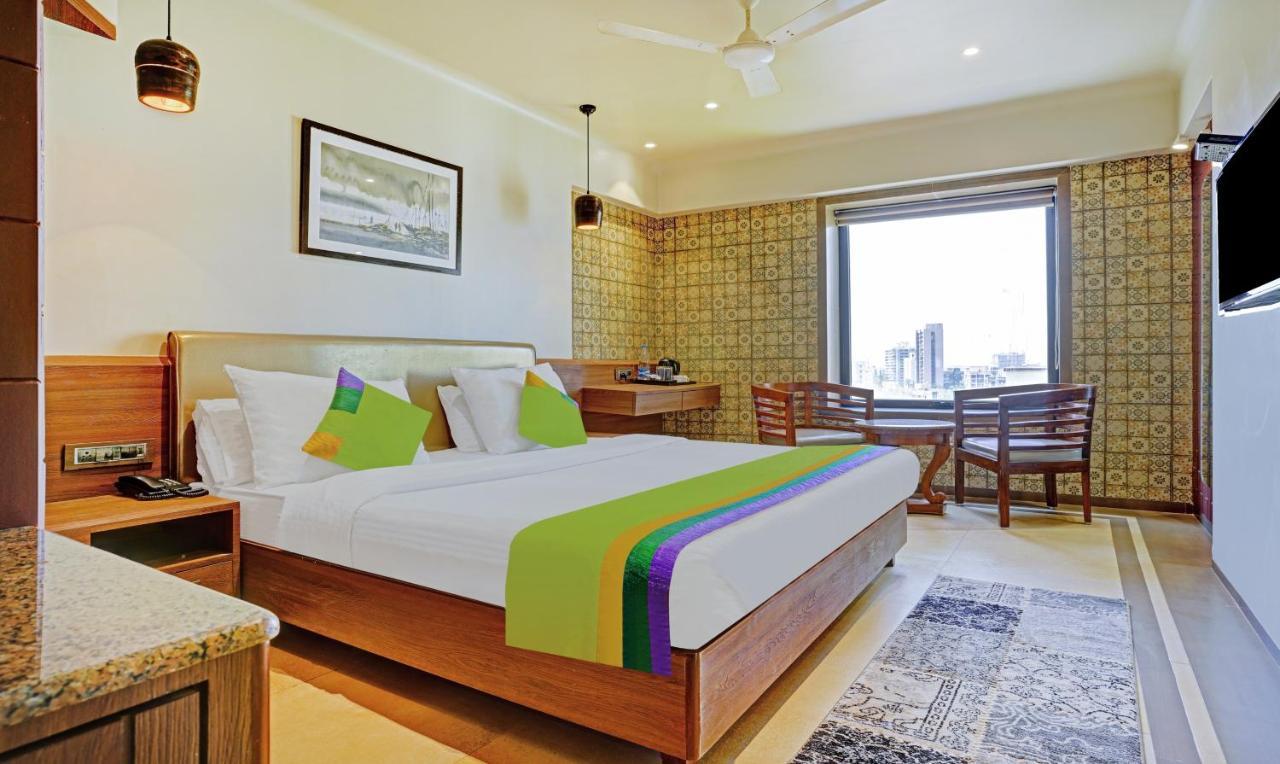 Hotel Treebo Olive Nest Bombay Esterno foto