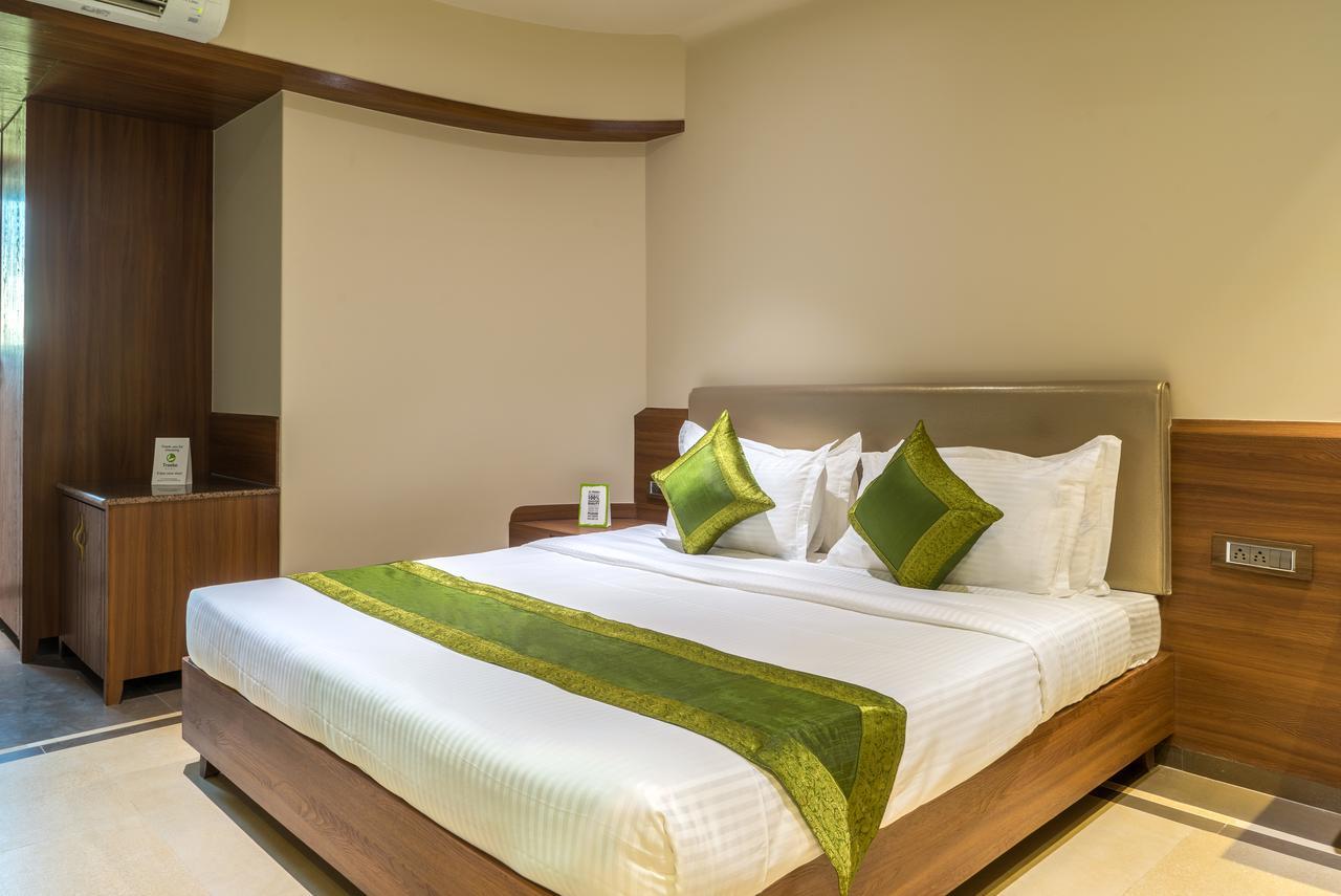 Hotel Treebo Olive Nest Bombay Esterno foto