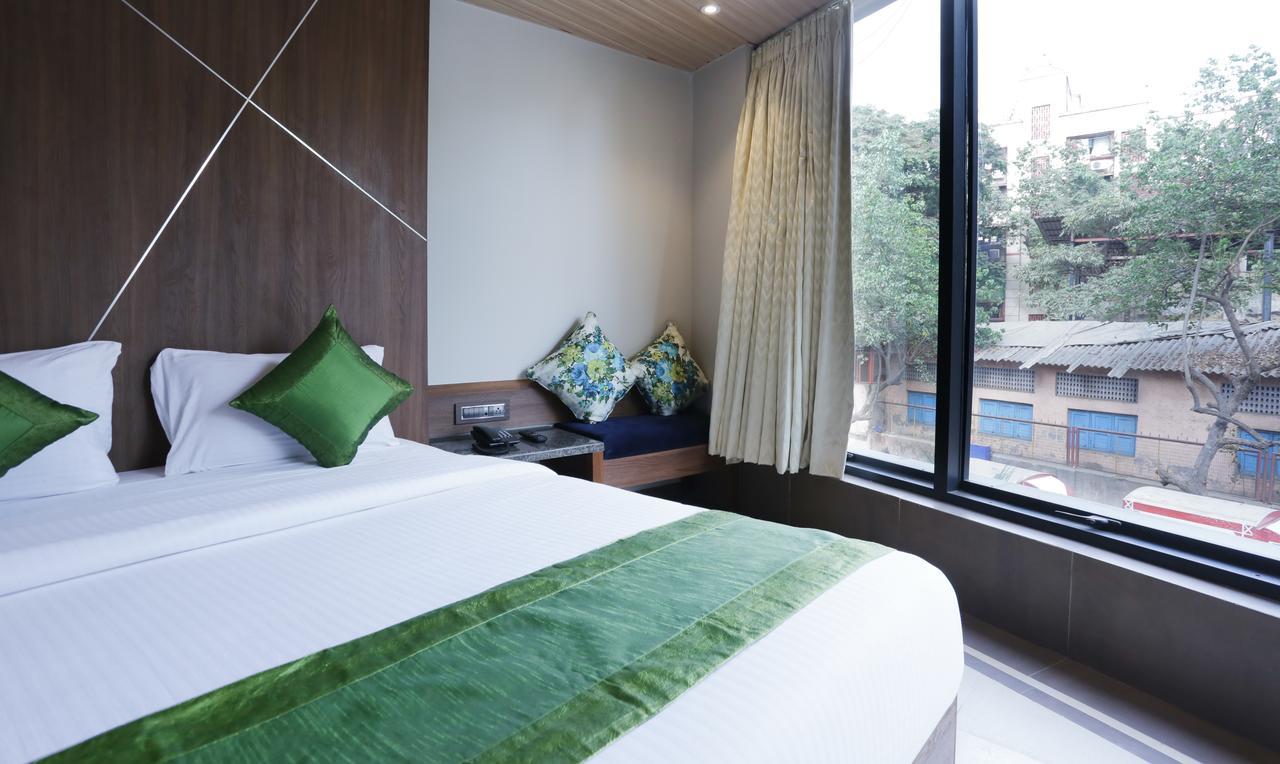 Hotel Treebo Olive Nest Bombay Esterno foto